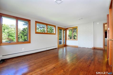 2 Metacomet Drive East Granby CT 06026