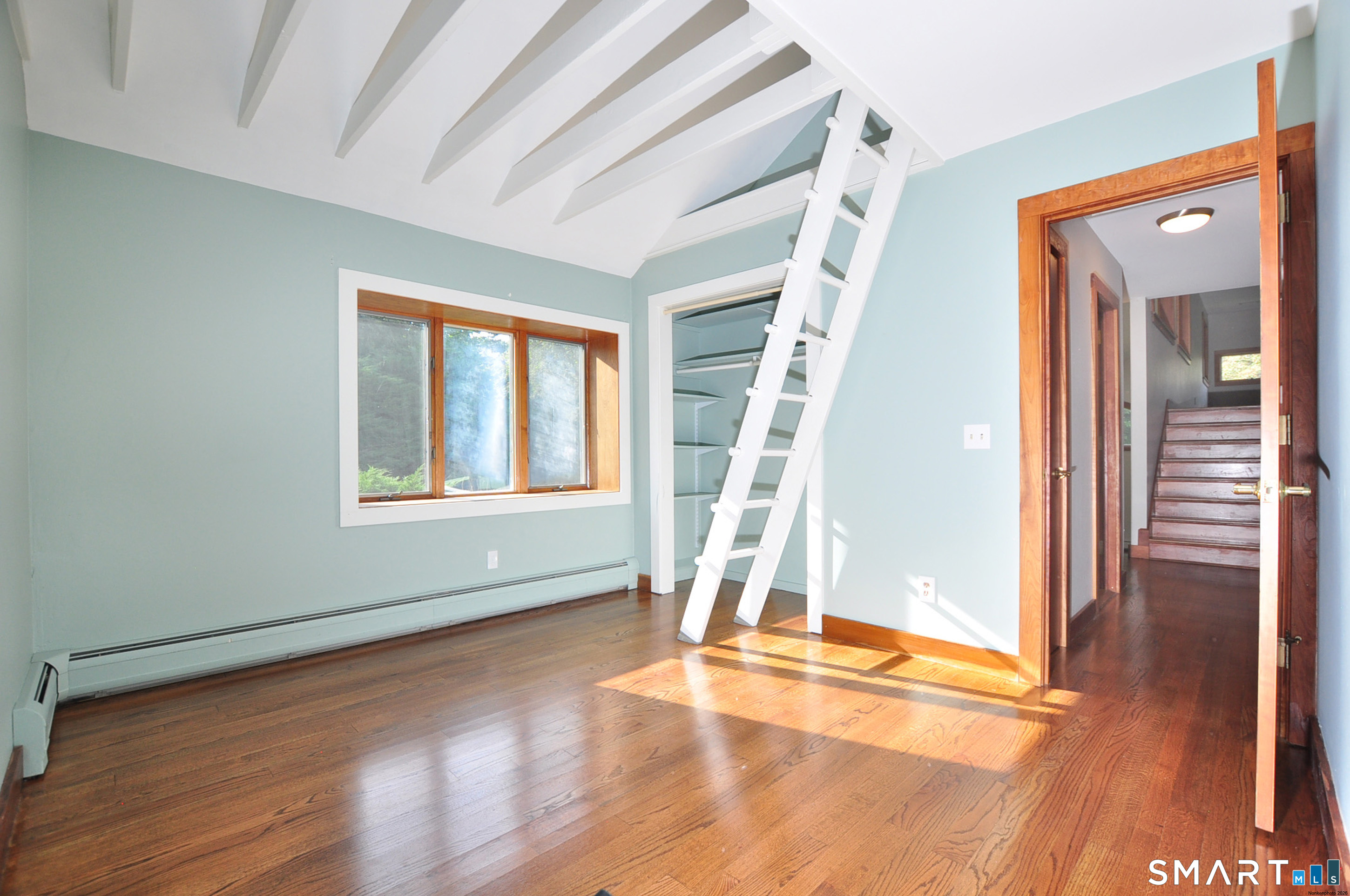 2 Metacomet Drive East Granby CT 06026
