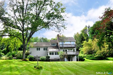 2 Metacomet Drive East Granby CT 06026