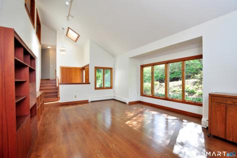 2 Metacomet Drive East Granby CT 06026