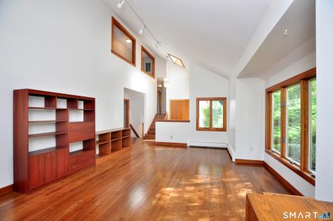 2 Metacomet Drive East Granby CT 06026