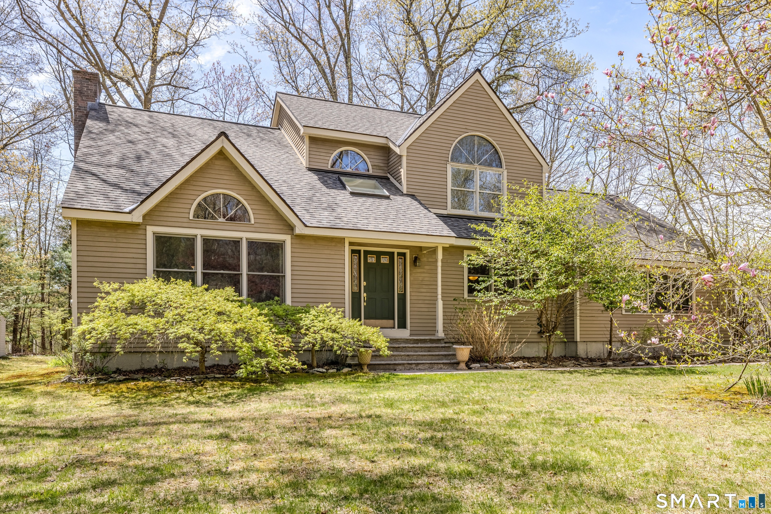11 Hunters Run Mansfield CT 06268