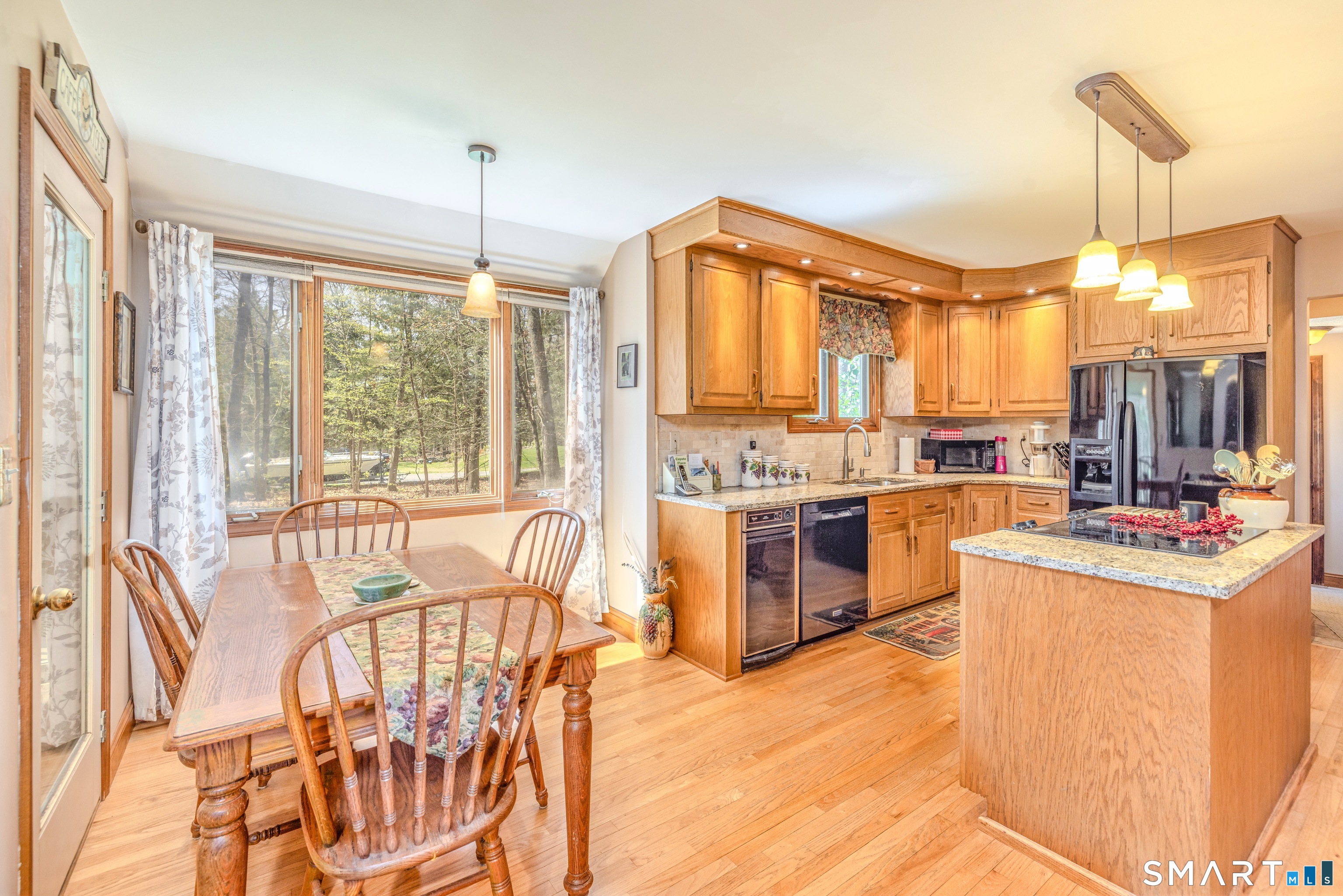 11 Hunters Run Mansfield CT 06268