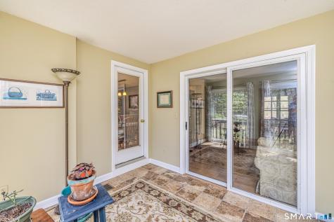 11 Hunters Run Mansfield CT 06268