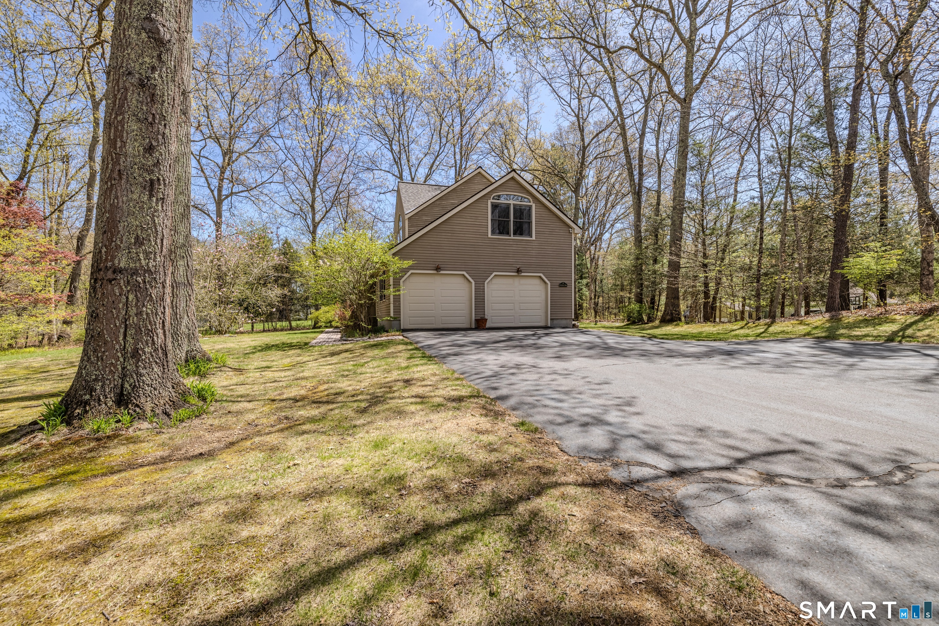 11 Hunters Run Mansfield CT 06268