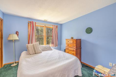 11 Hunters Run Mansfield CT 06268