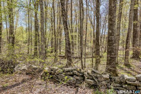 11 Hunters Run Mansfield CT 06268
