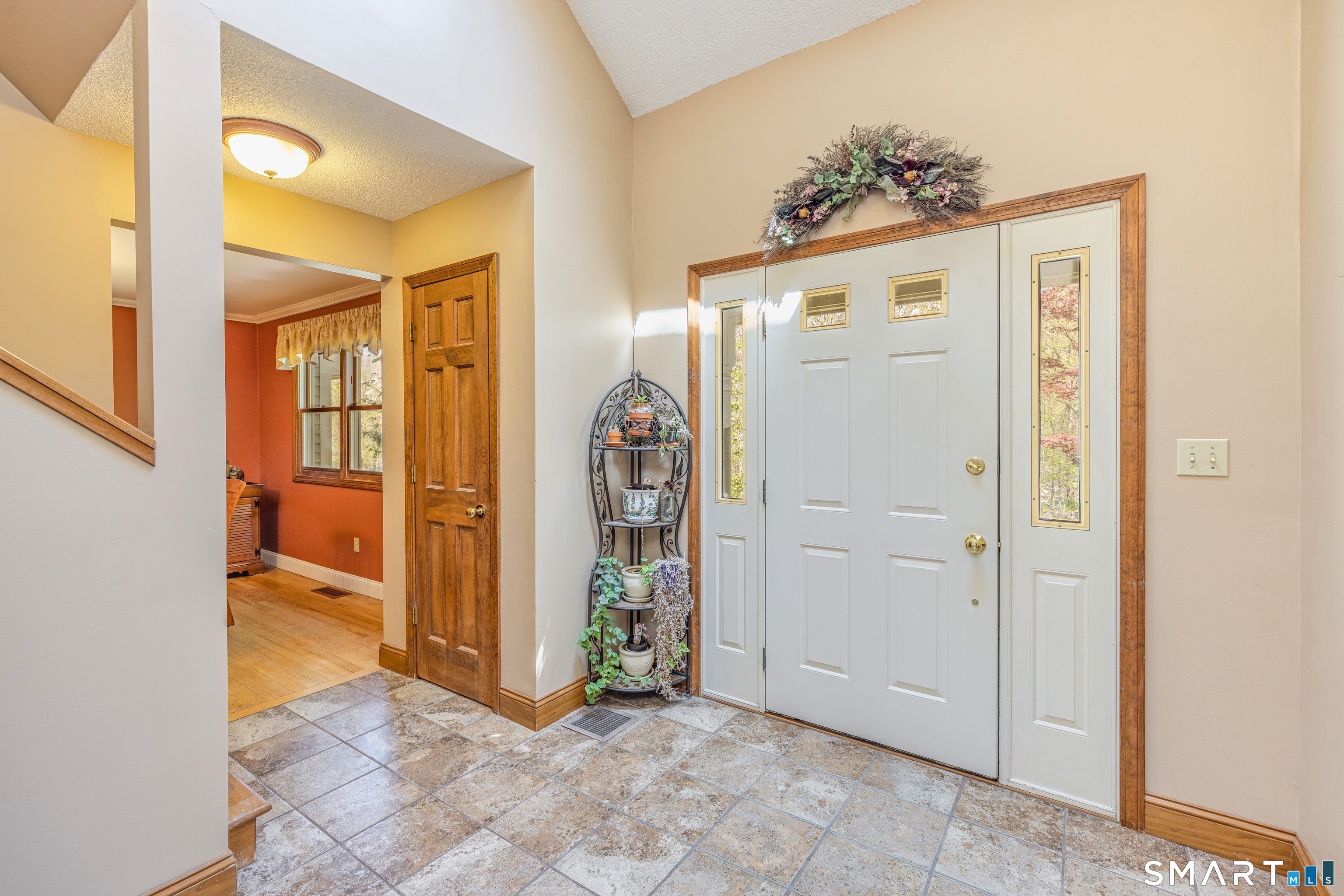 11 Hunters Run Mansfield CT 06268