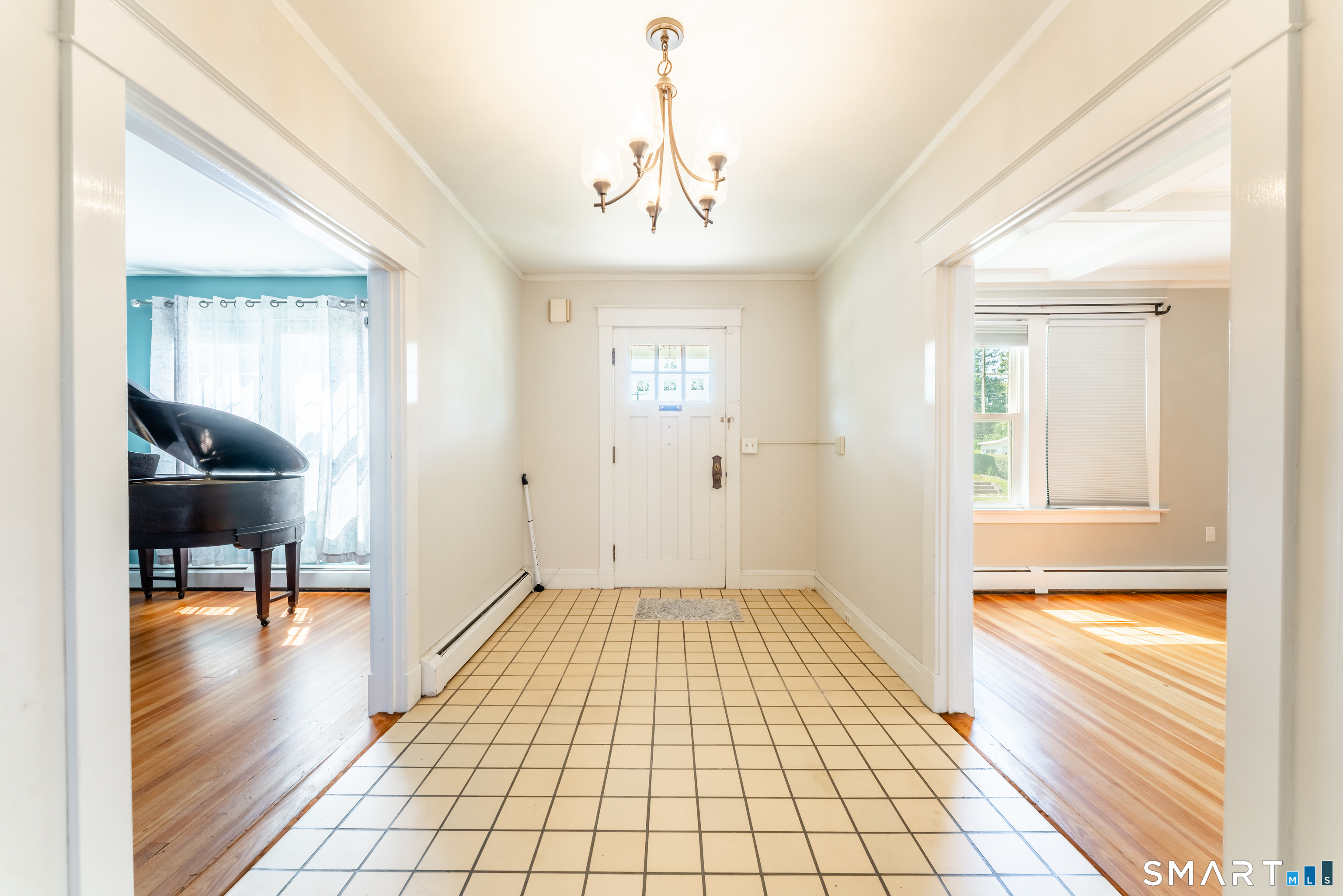 558 Ocean Avenue New London CT 06320