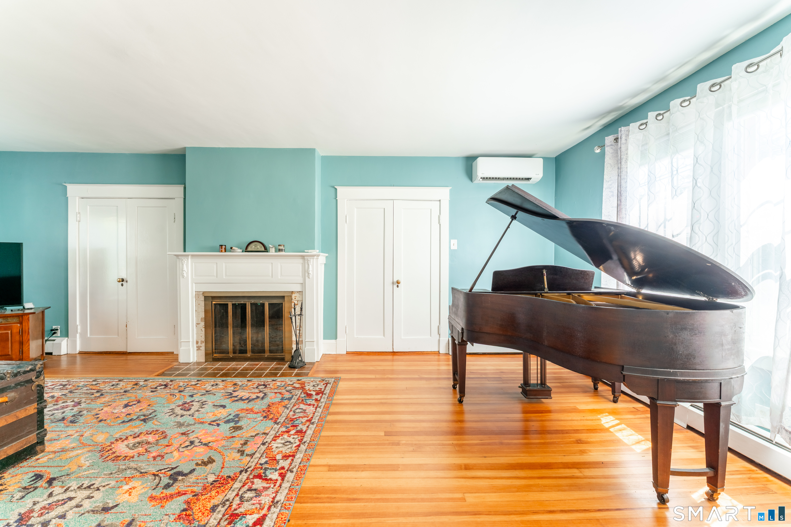 558 Ocean Avenue New London CT 06320