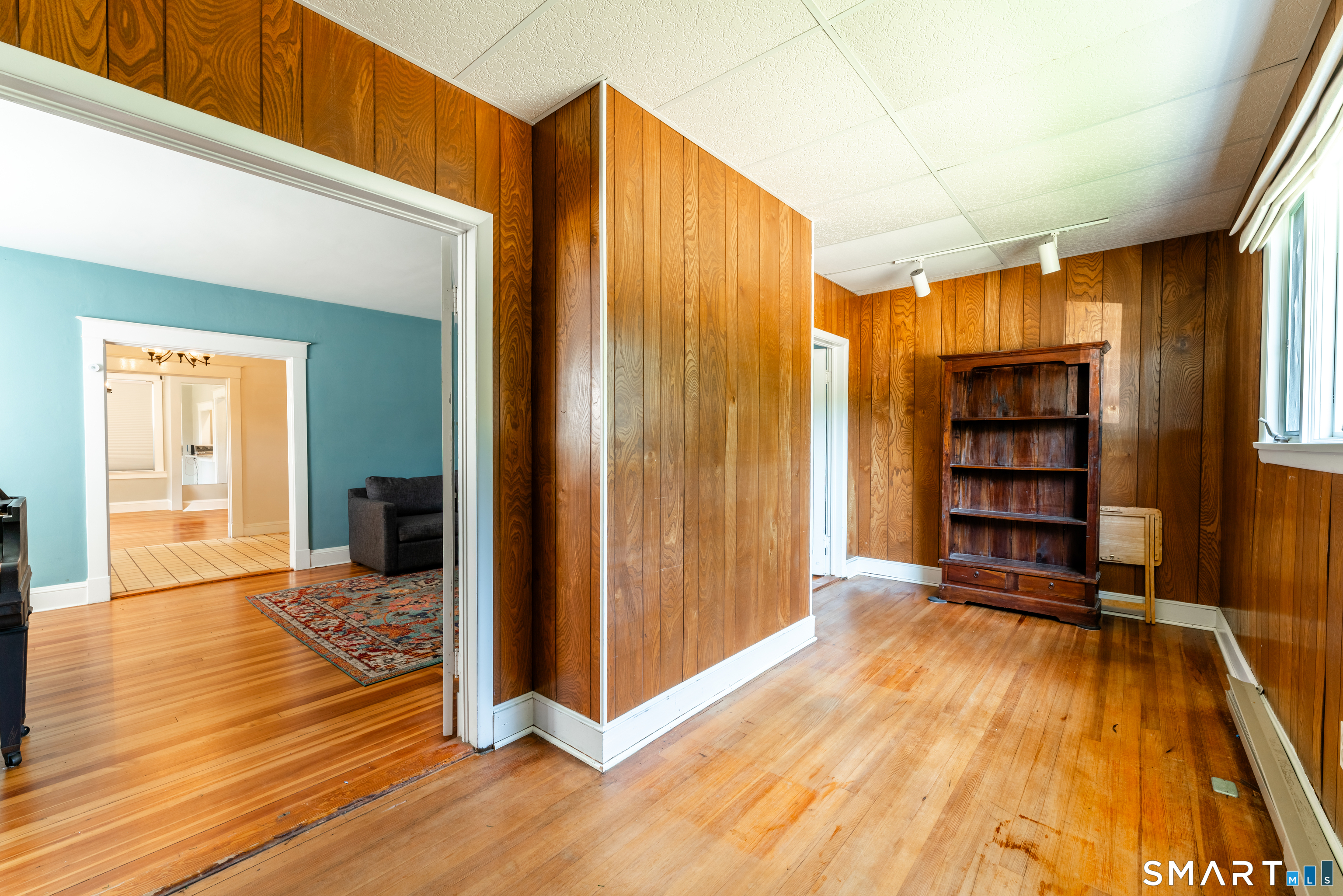 558 Ocean Avenue New London CT 06320