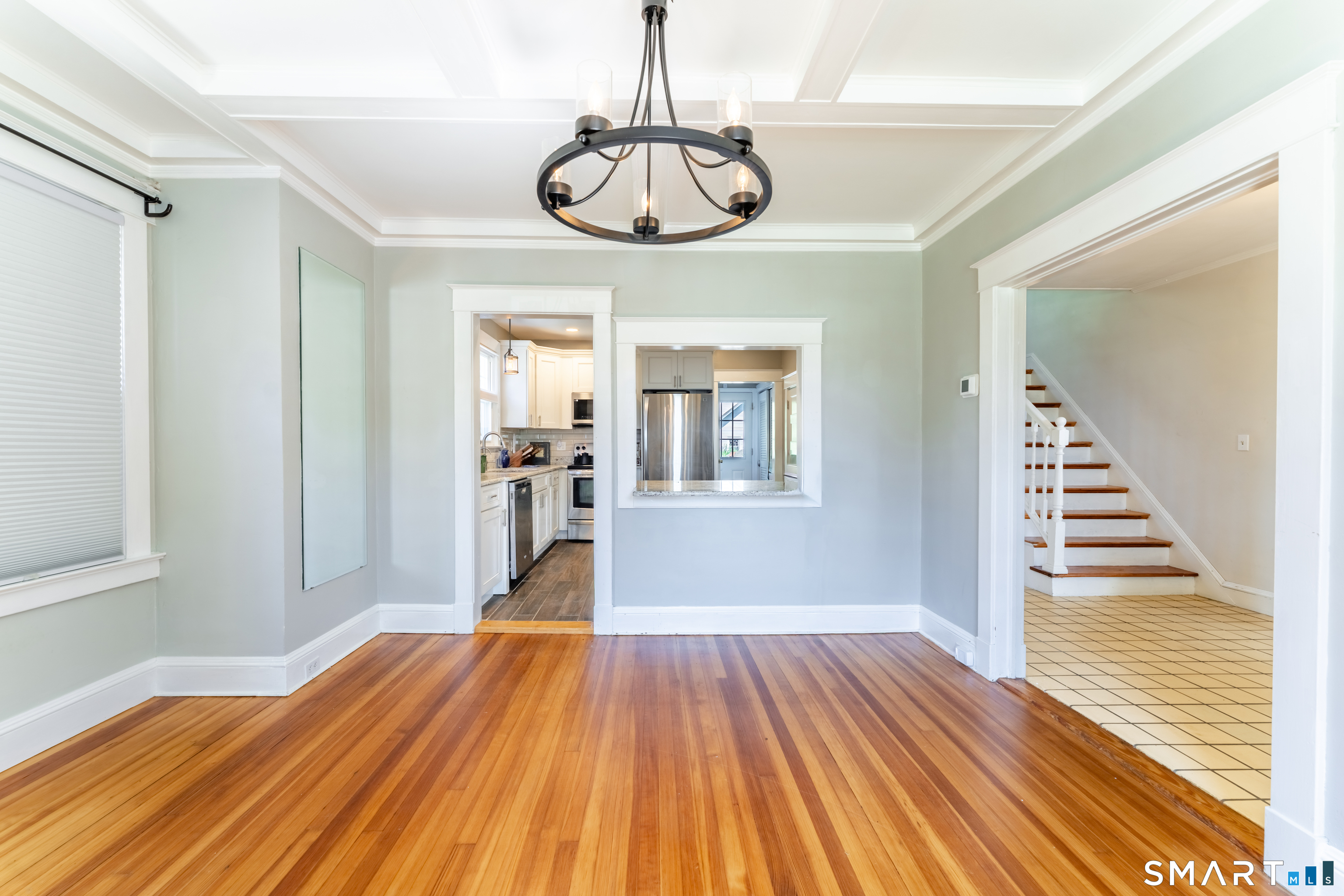 558 Ocean Avenue New London CT 06320