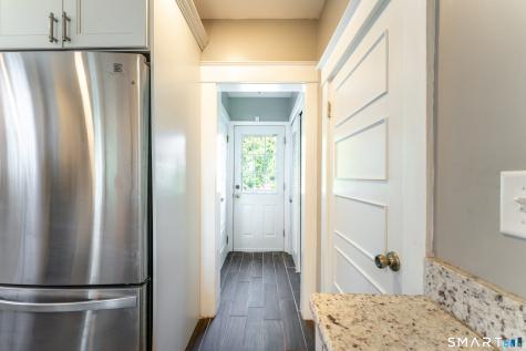 558 Ocean Avenue New London CT 06320
