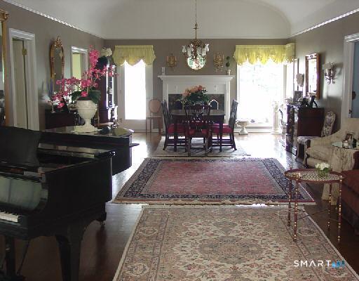 321 Oenoke Ridge New Canaan CT 06840
