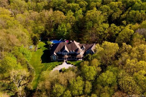 14 Hop Brook Road Brookfield CT 06804