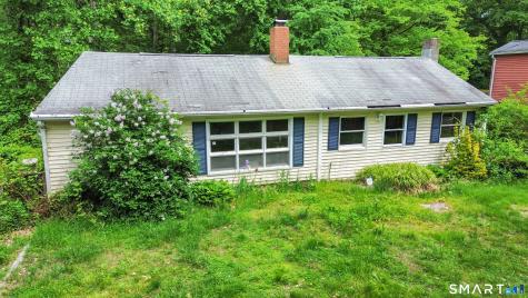 11 Brook Trail East Hampton CT 06424