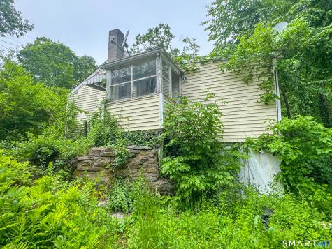 11 Brook Trail East Hampton CT 06424