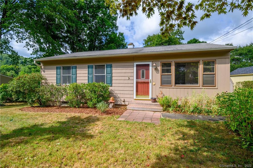 7 Waterhorse Brook Drive Bethel CT 06801