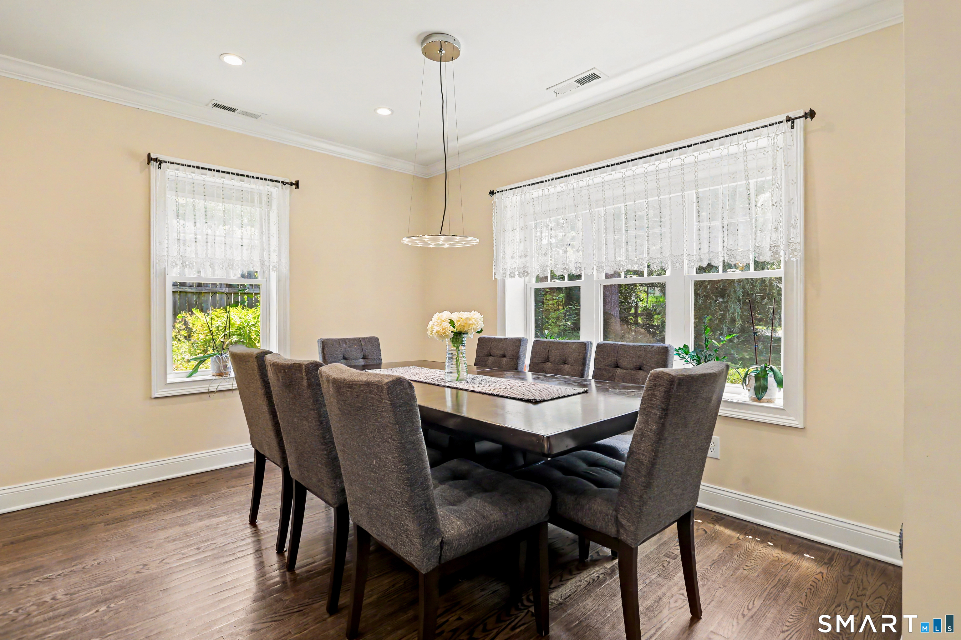 12 Cottage Place Trumbull CT 06611