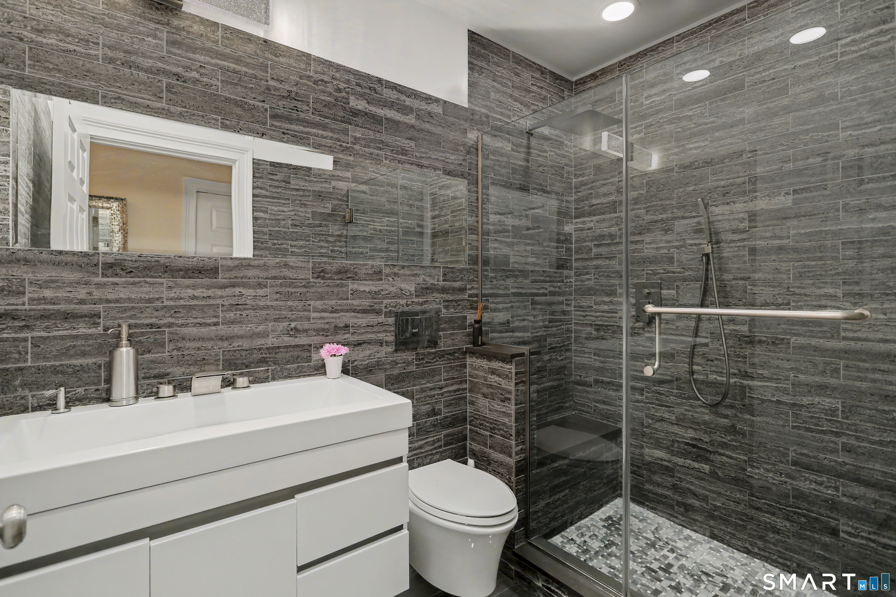 12 Cottage Place Trumbull CT 06611