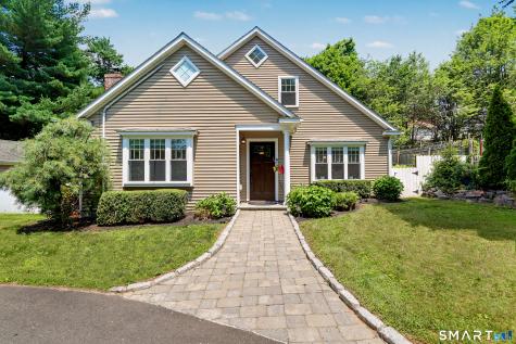 12 Cottage Place Trumbull CT 06611