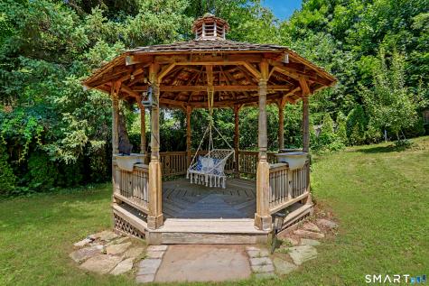 12 Cottage Place Trumbull CT 06611