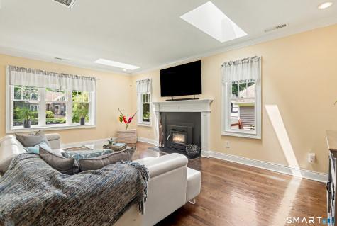 12 Cottage Place Trumbull CT 06611