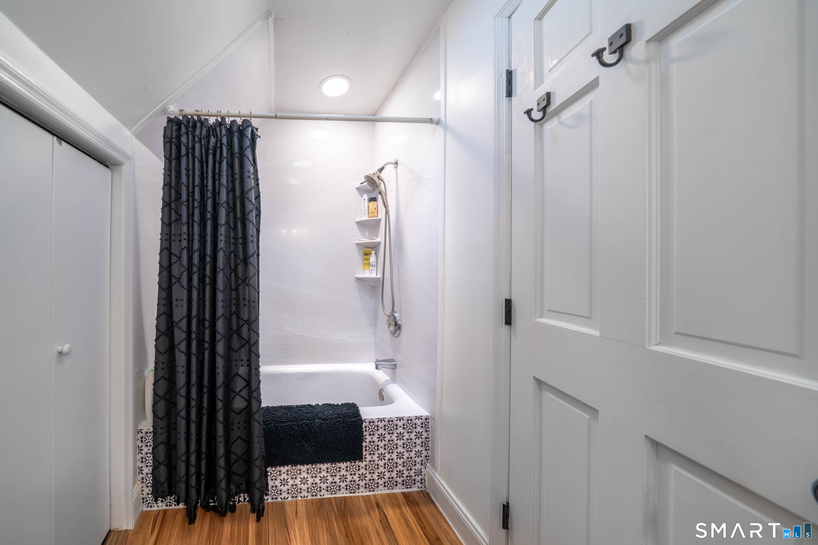 76 Bartlett Drive Madison CT 06443