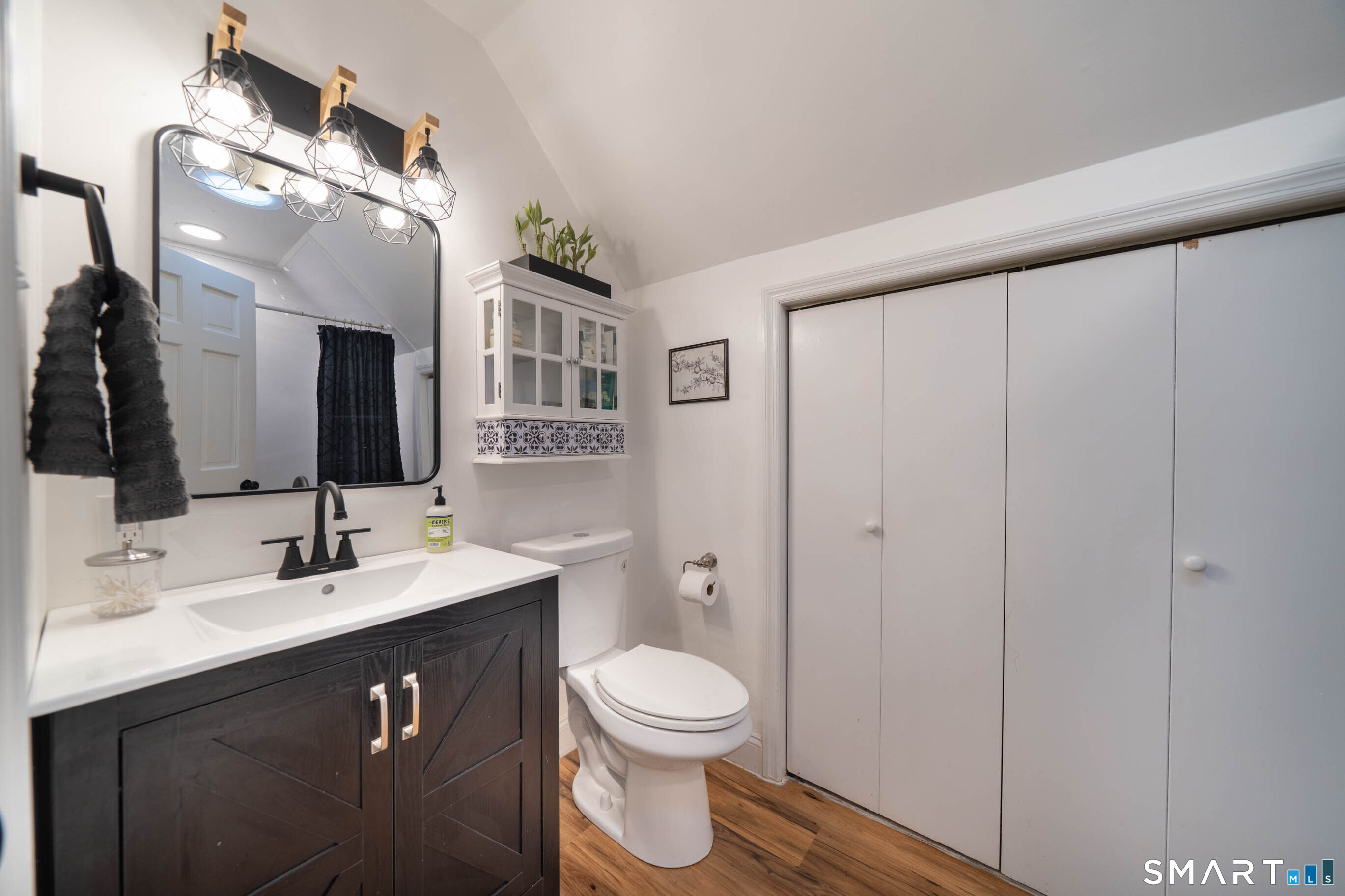 76 Bartlett Drive Madison CT 06443