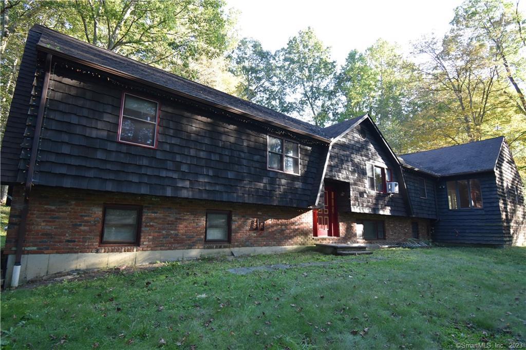 634 Old Waterbury Road Southbury CT 06488