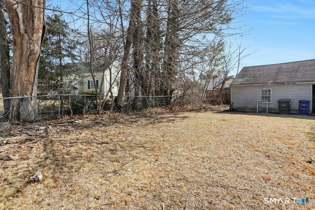 110 Minturn Road Bridgeport CT 06606