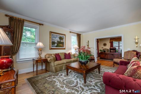 7 Louis Allan Drive Danbury CT 06811