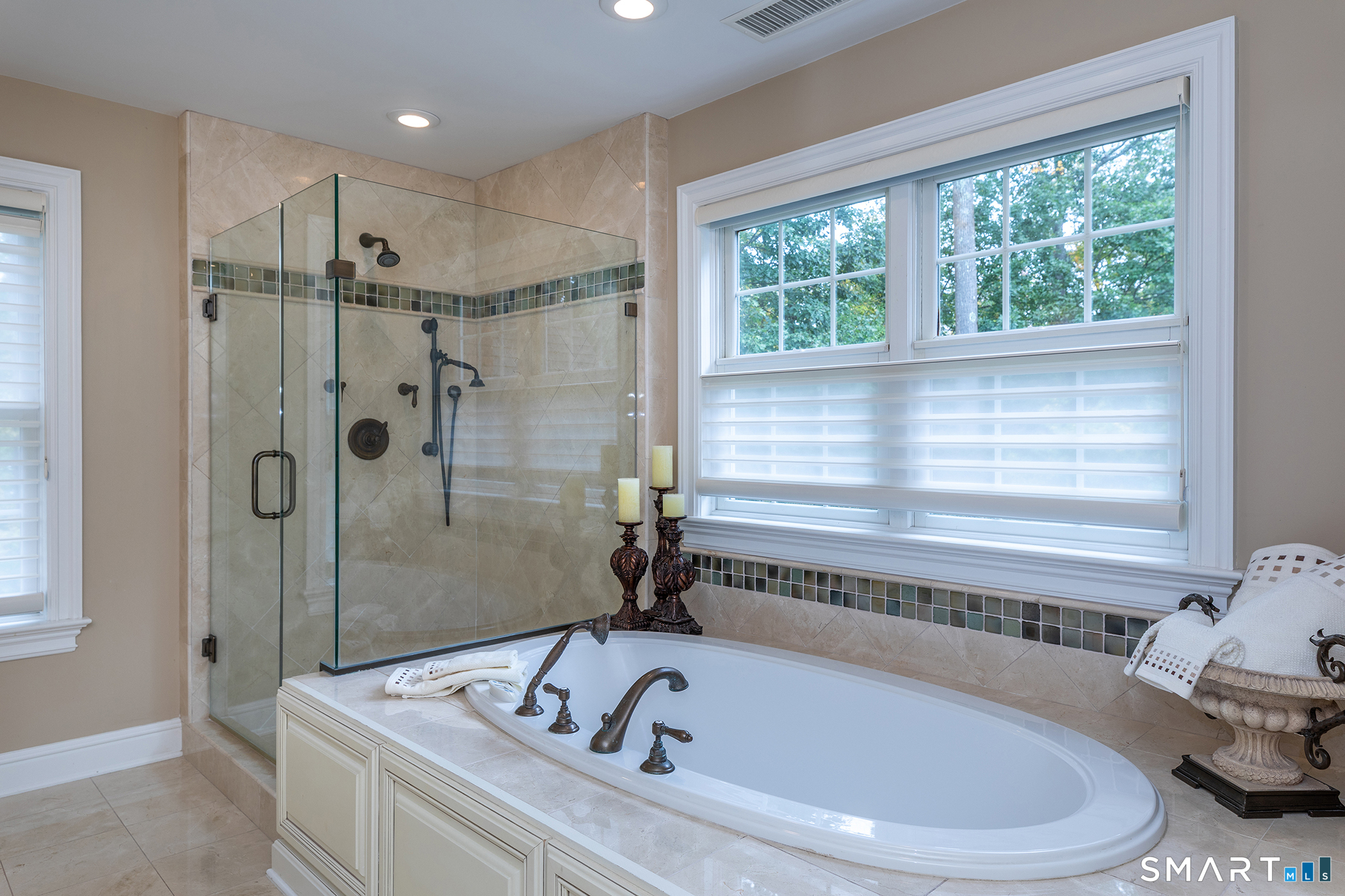 7 Louis Allan Drive Danbury CT 06811