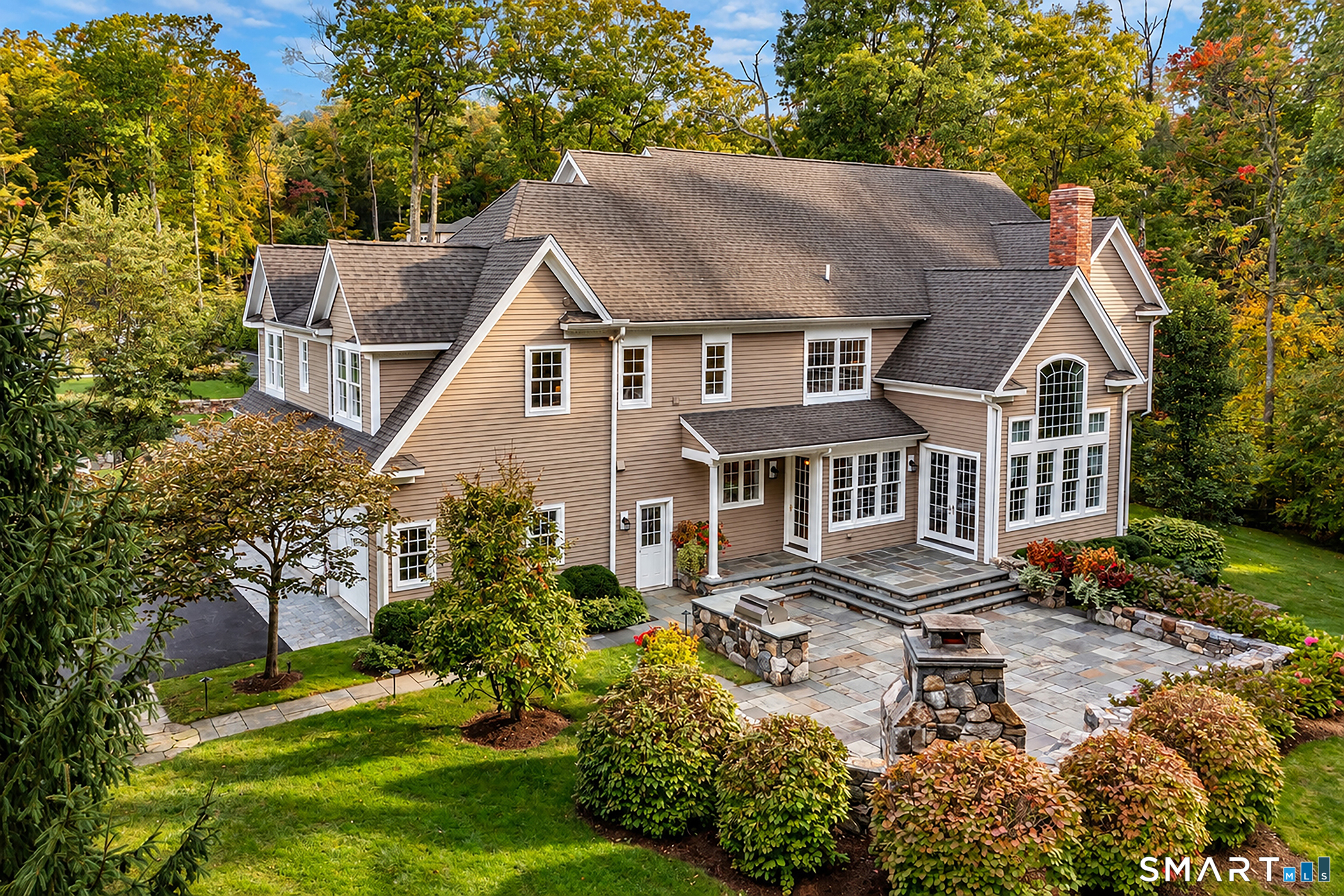 7 Louis Allan Drive Danbury CT 06811