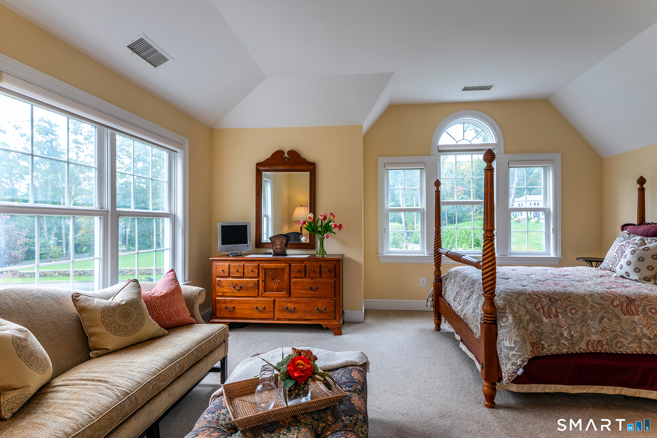 7 Louis Allan Drive Danbury CT 06811