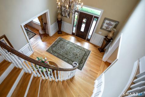 7 Louis Allan Drive Danbury CT 06811