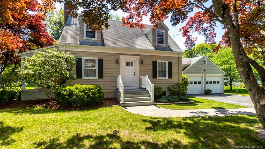 11 Elaine Street Trumbull CT 06611