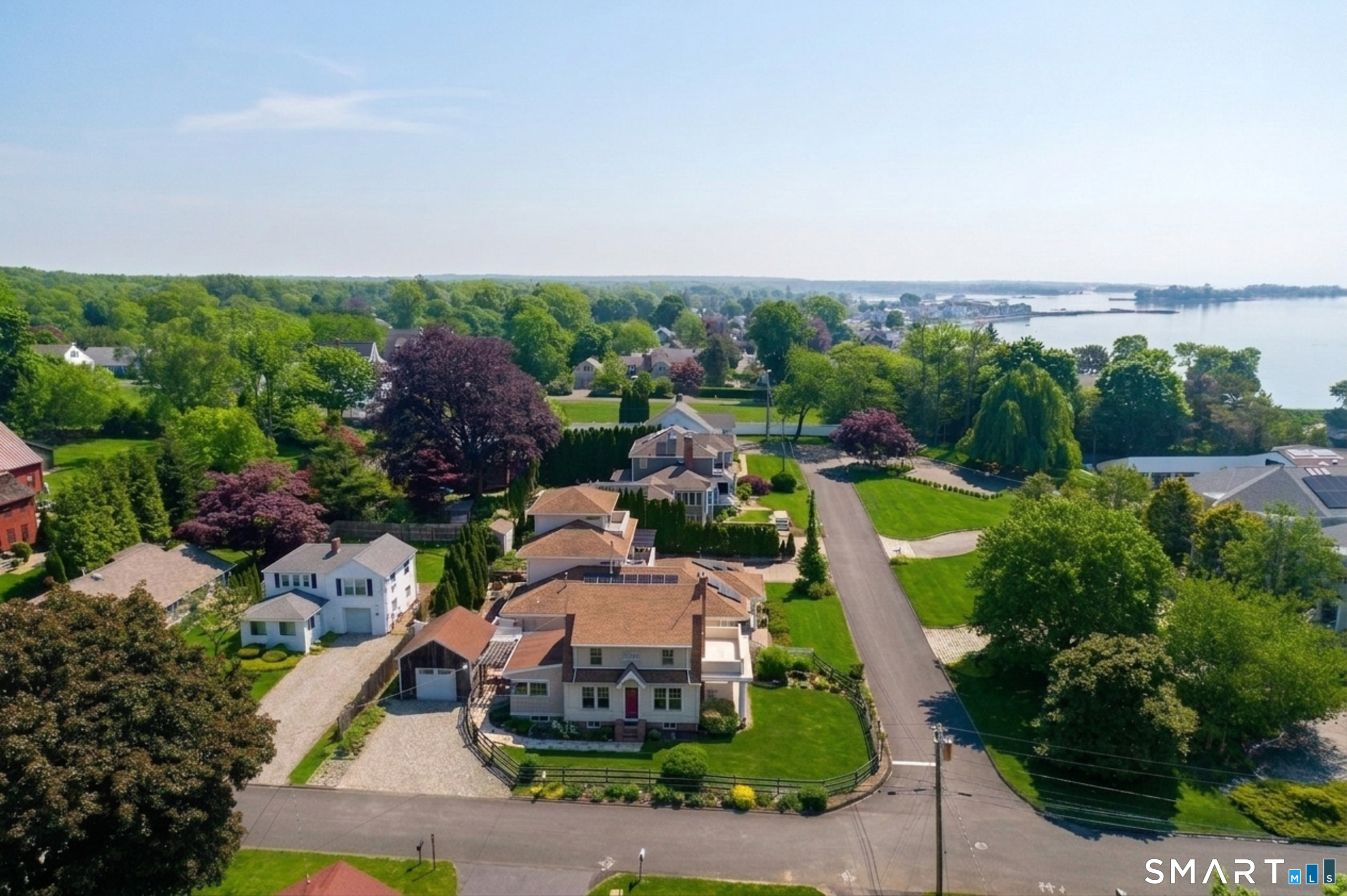 9 First Avenue Branford CT 06405