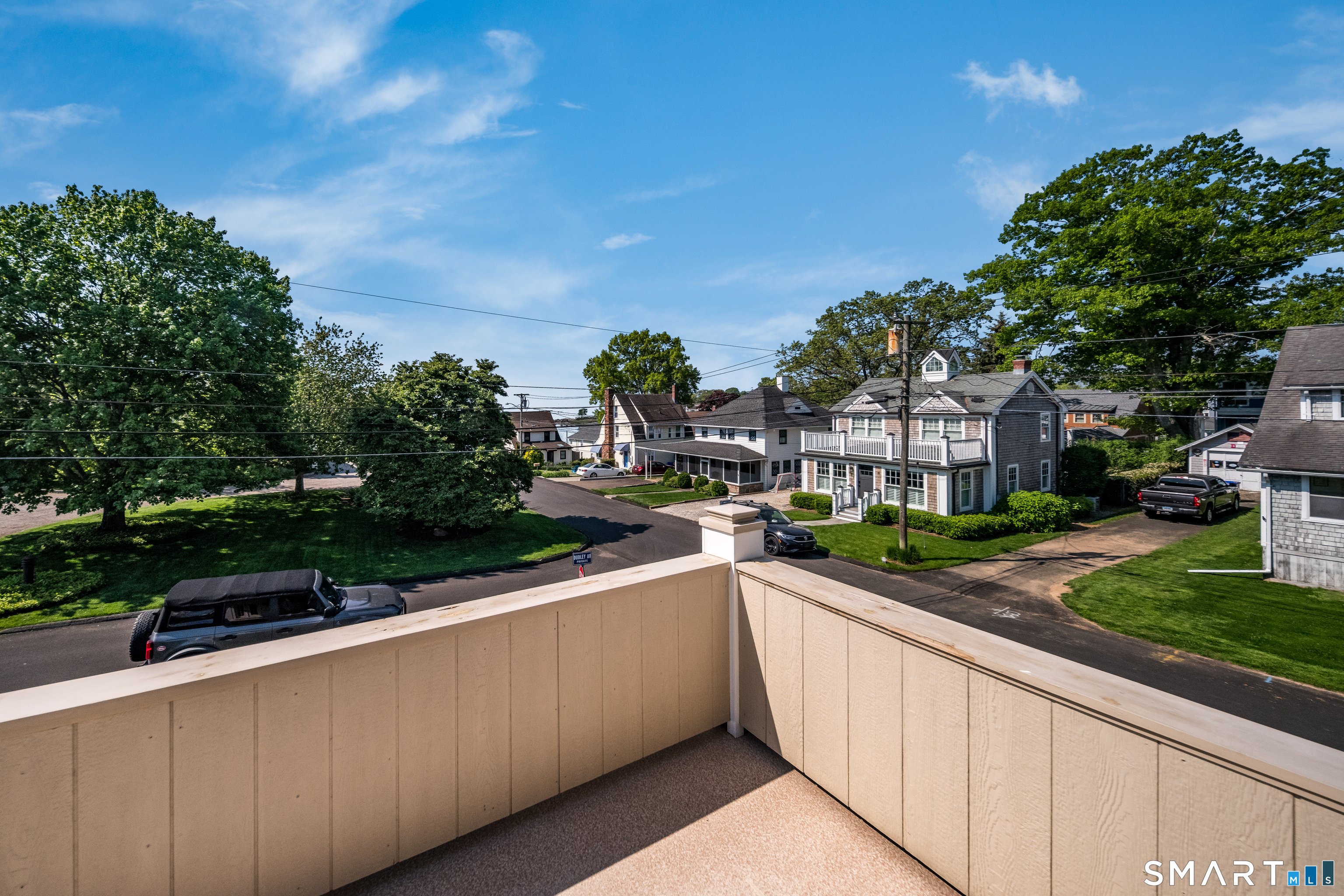 9 First Avenue Branford CT 06405