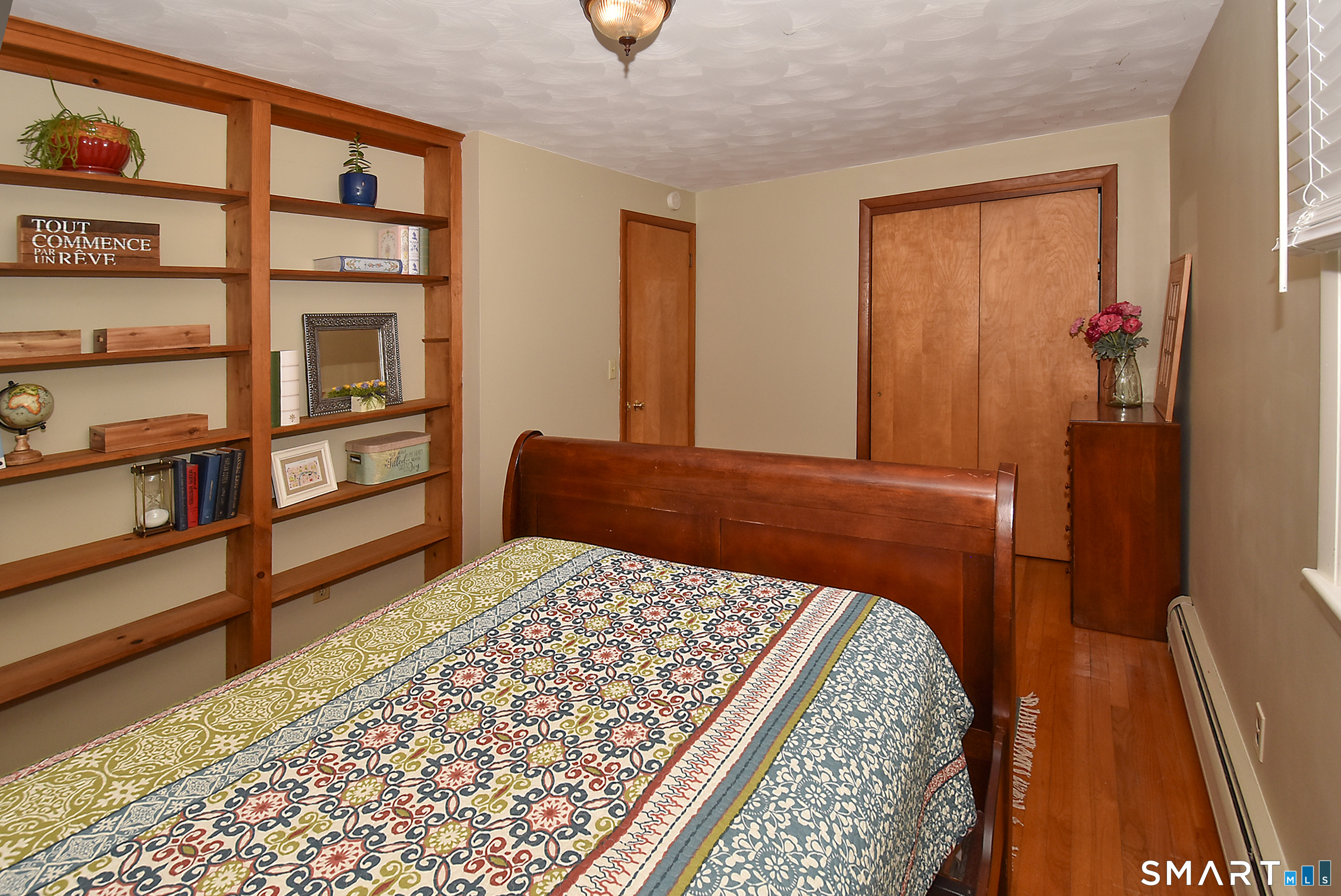 607 Old Post Road Tolland CT 06084