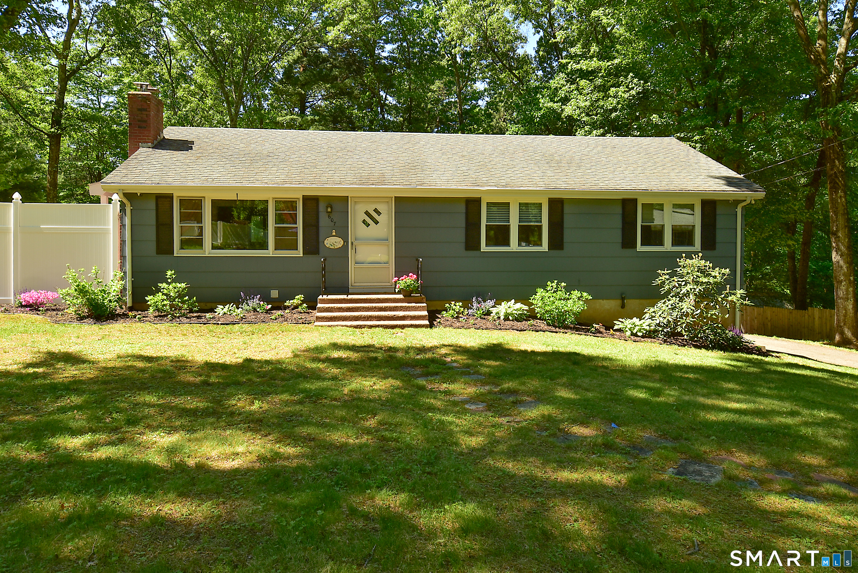 607 Old Post Road Tolland CT 06084