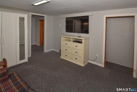 607 Old Post Road Tolland CT 06084