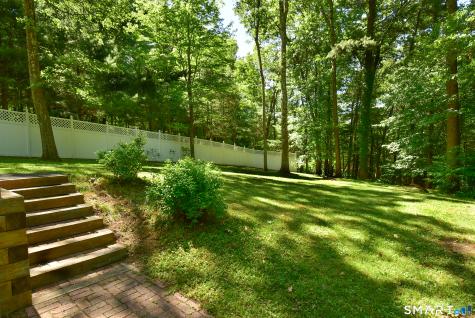 607 Old Post Road Tolland CT 06084
