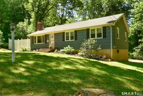 607 Old Post Road Tolland CT 06084