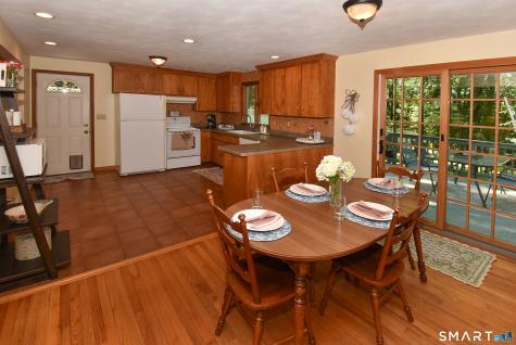 607 Old Post Road Tolland CT 06084