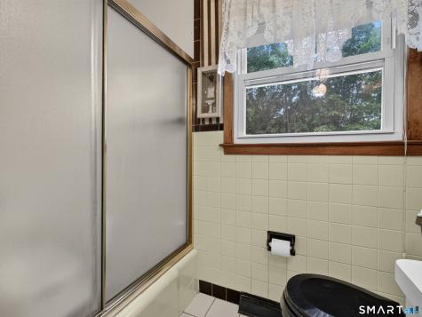80 Chidsey Drive North Branford CT 06471