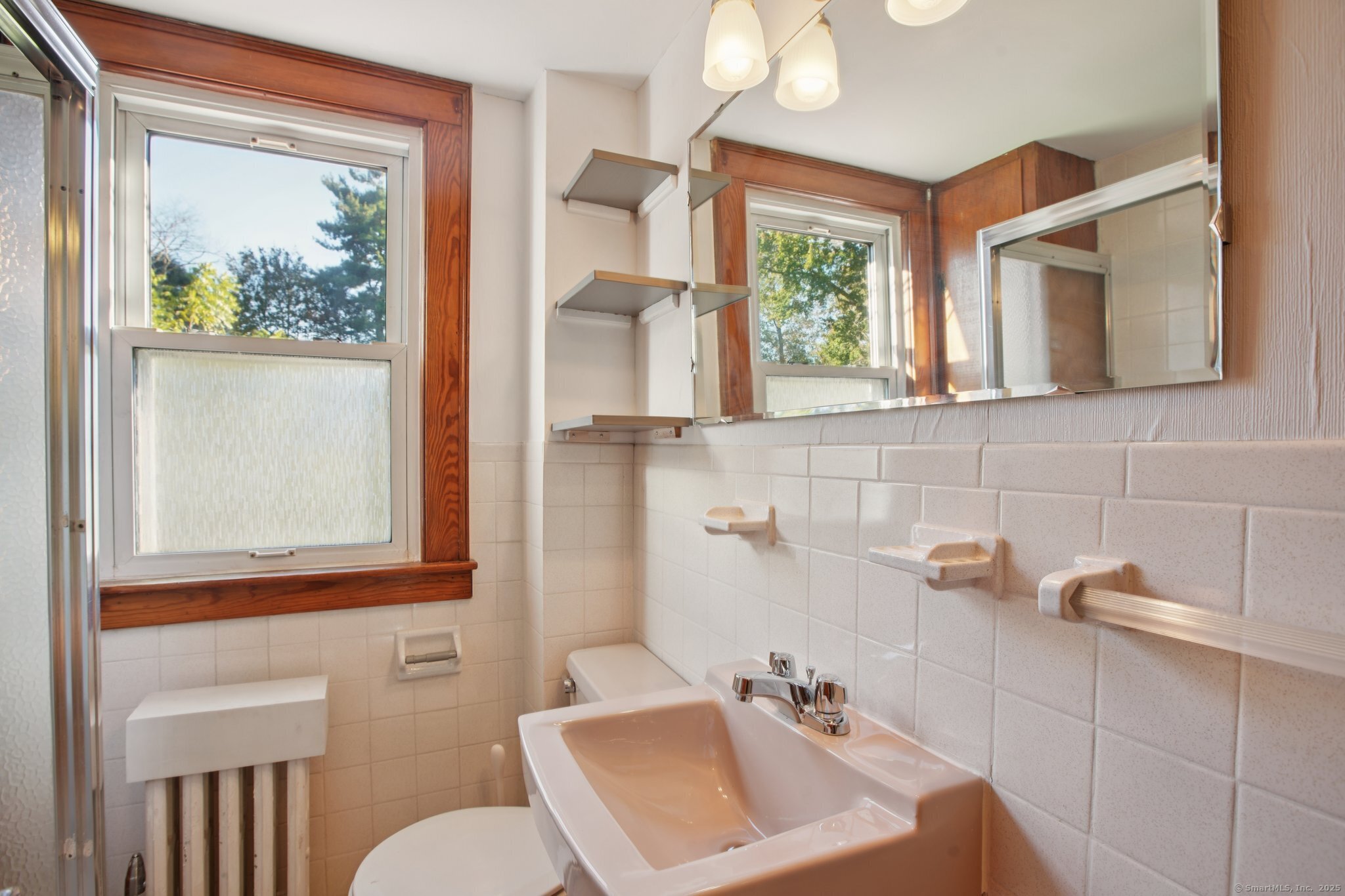 108 Woodland Avenue Bloomfield CT 06002