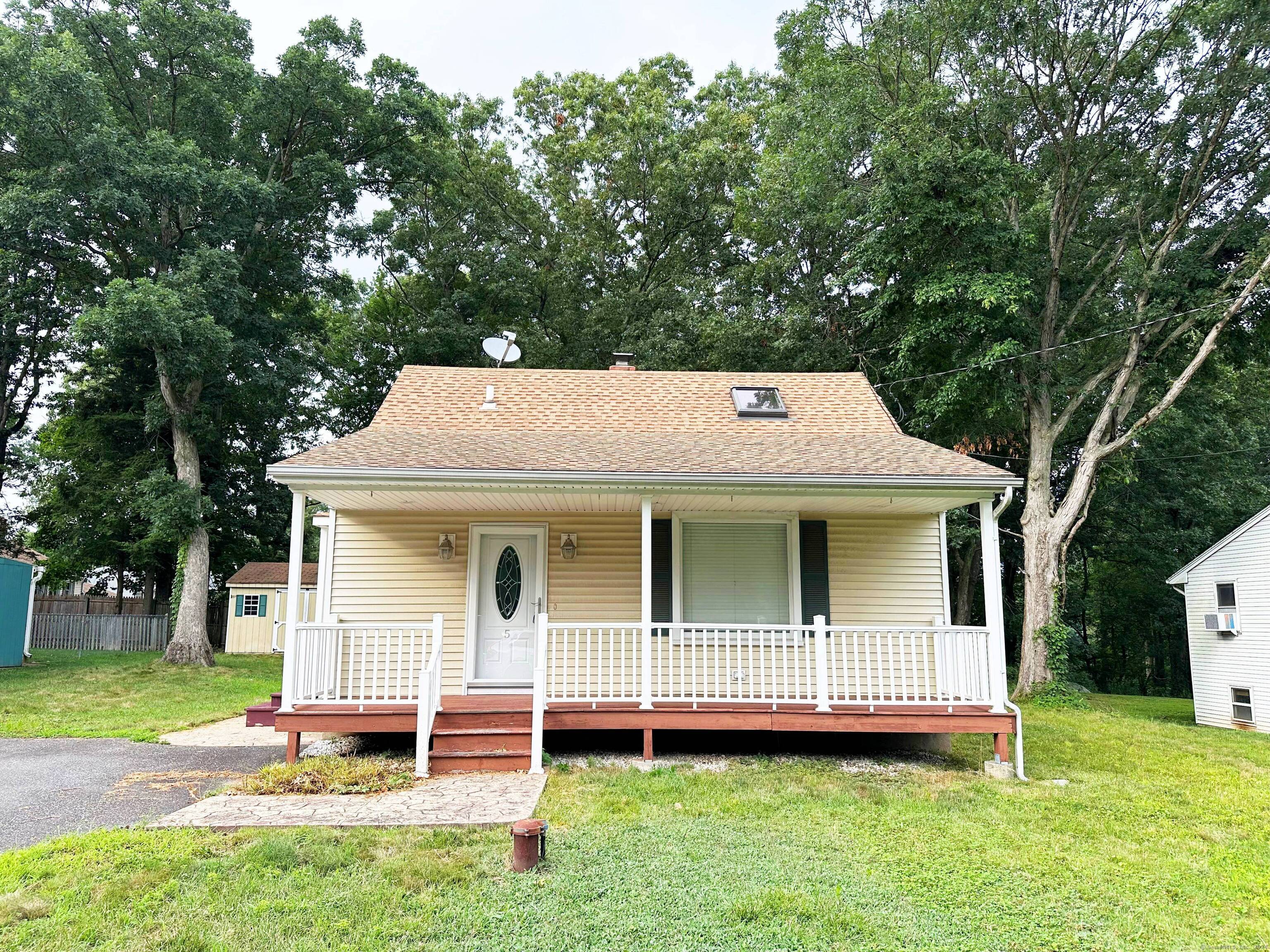 5 Beach Drive Prospect CT 06712