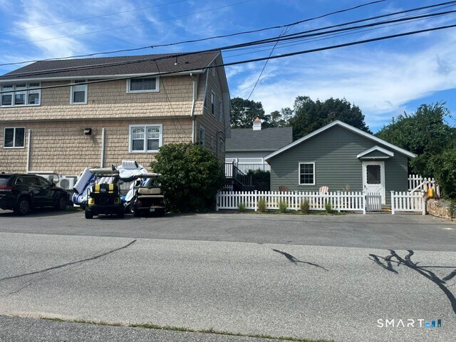 35 Nehantic Drive East Lyme CT 06333