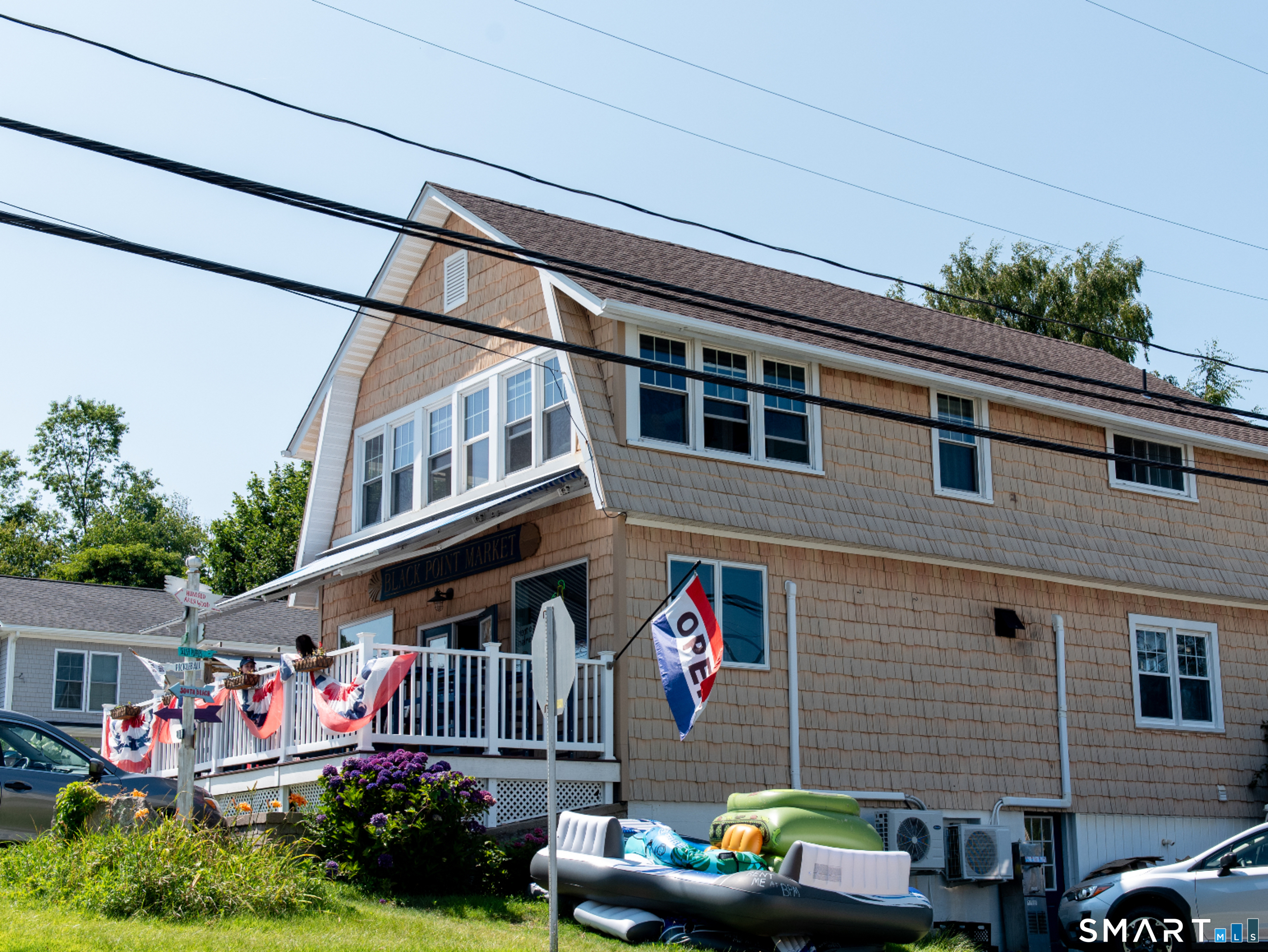 35 Nehantic Drive East Lyme CT 06333